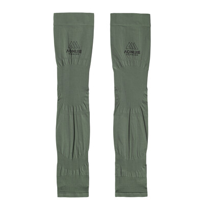 AONIJIE E4122 viens pāris ātri nožūstošu saules aizsargkrēmu ledus uzmavas, saules piedurkņu pārvalks ar īkšķa atveri taku maratonam, skriešanai, jāšanai