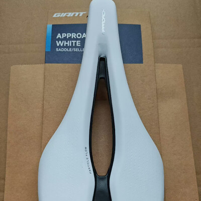 Giant Approach Mountain Highway Bike Saddle Short Nose Seat Bag Hollow Posebna udobnost