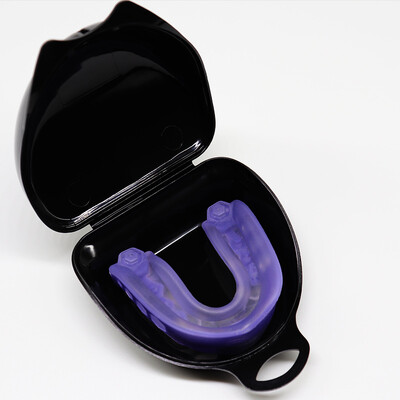 Protector de dinți 1 buc EVA Echipament de siguranță pentru sport 54 mm Dimensiune universală pentru adulți Baschet de înaltă calitate Rugby Box Apărător bucal