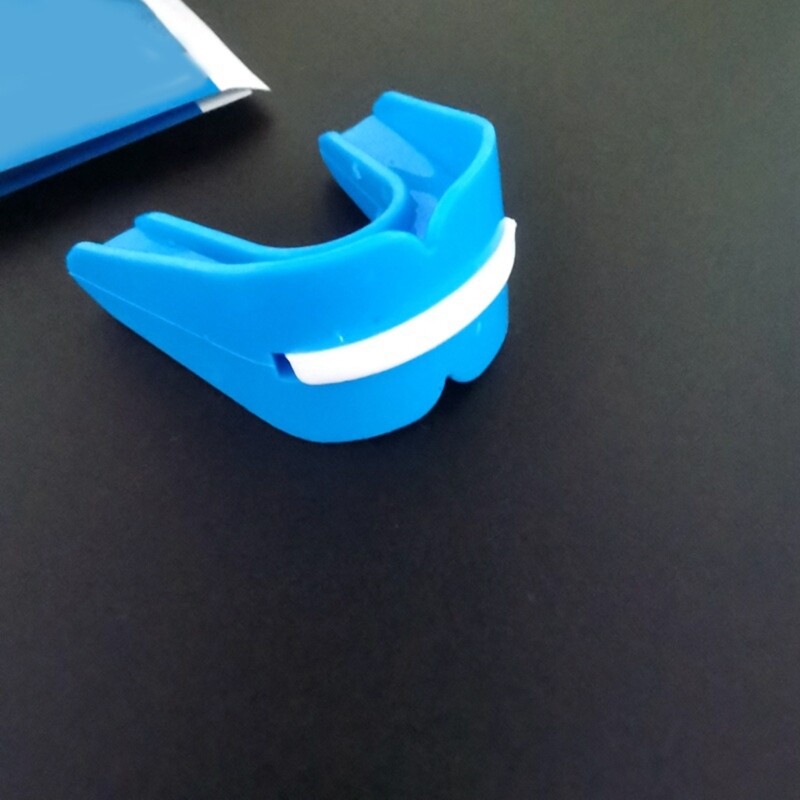 Dvipusė burnos apsauga Suaugusiesiems Dantų apsauga Burnos apsauga Sportinė Boksas Kikboksas Nemokama sportinė apsauga, tinkanti daugumai burnos dydžių