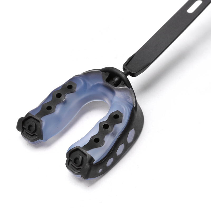 1vnt Sportinio futbolo burnos apsaugas antgalis Futbolo burnos apsaugas su dirželiu futbolo burnos apsaugai