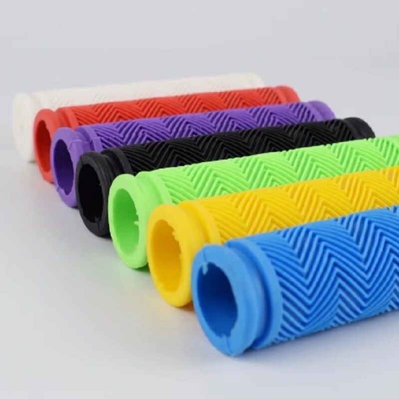 1 pāri gumijas velosipēda stūres rokturi MTB kalnu šosejas velosipēdu rokturi BMX Fixie velosipēda mīkstie rokturi Triecienizturīgi velosipēdu daļu piederumi