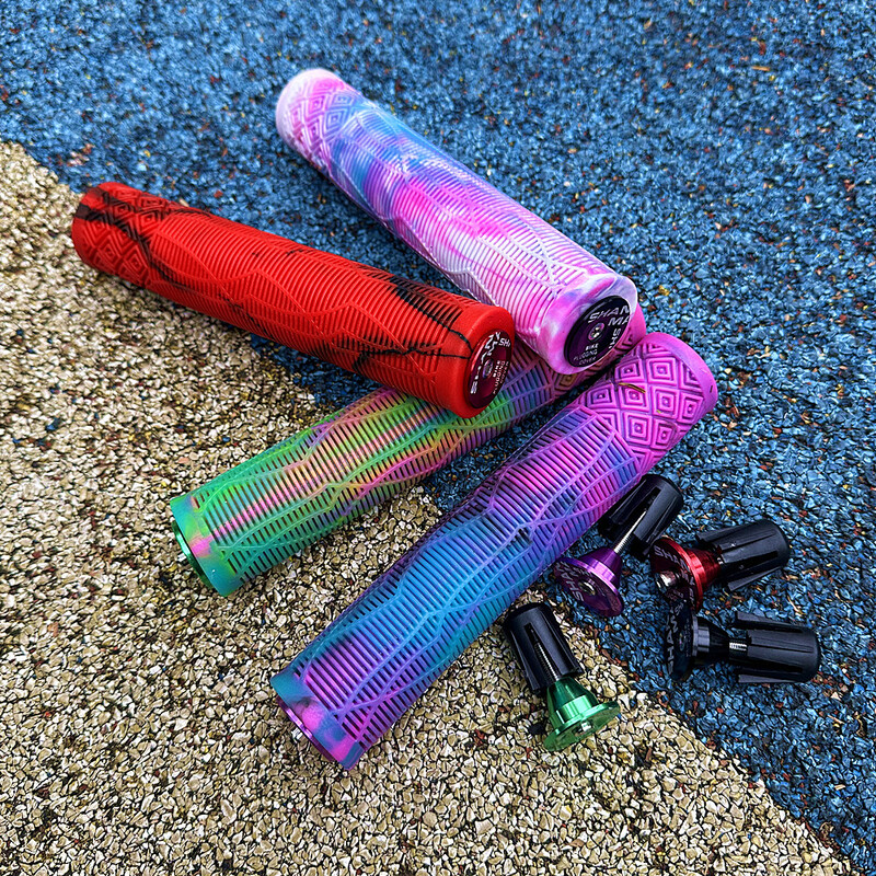 Īpaši viegli pagarināmi velosipēda rokturi Gumijas krāsas triecienu absorbējoši, neslīdoši, mīksti 160 MM stūres pārsegs riteņbraukšanas kalnu velosipēda rokturi