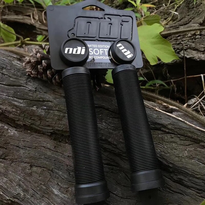 Jauni ODI Grip silikona velosipēda rokturi kalnu velosipēda stūres aproce mīksta triecienizturīga MTB roktura aproces rokturi velosipēda piederumi