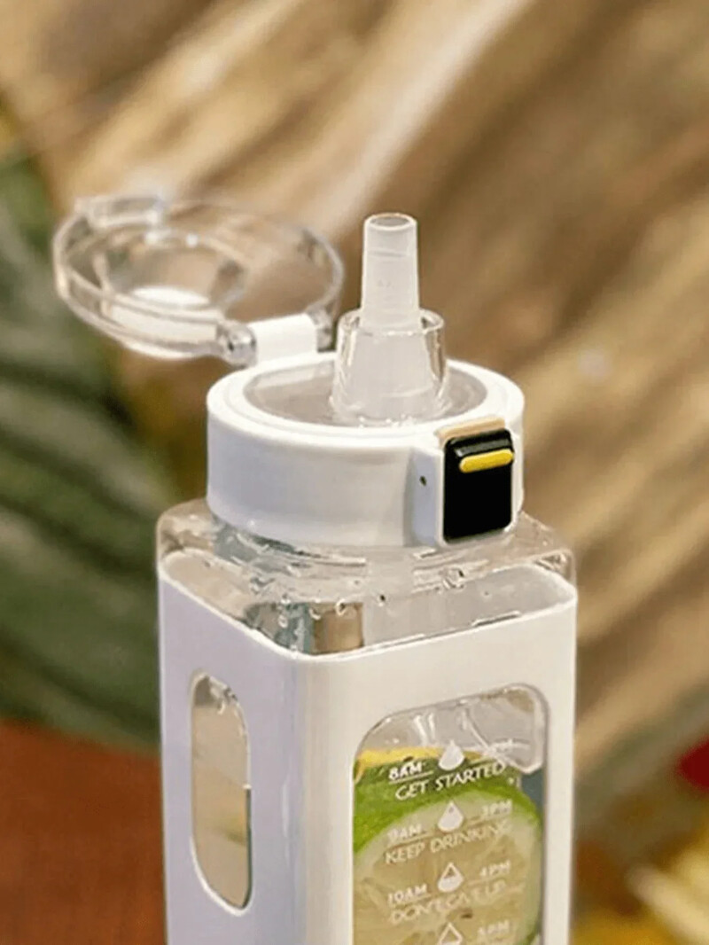 700 ml 1 gabalo baltas sportinis vandens butelis, nešiojamas puodelis „Sippy“, tinkantis važinėtis dviračiu ir nešioti lauke