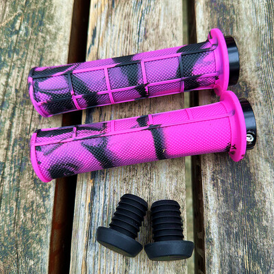 Universāls jauktu krāsu velosipēda rokturis, viena sānu slēdzene, gumija, neslīdoša, mīksta triecienu absorbējoša kalnu velosipēda roktura roktura riteņbraukšanas daļas