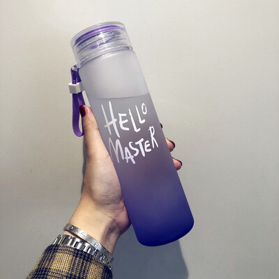 500 ml Gradient Color ūdens pudele Pārnēsājamas matētas krāsainas dzeršanas pudeles ar virvi caurspīdīgu sporta kausu āra skolai