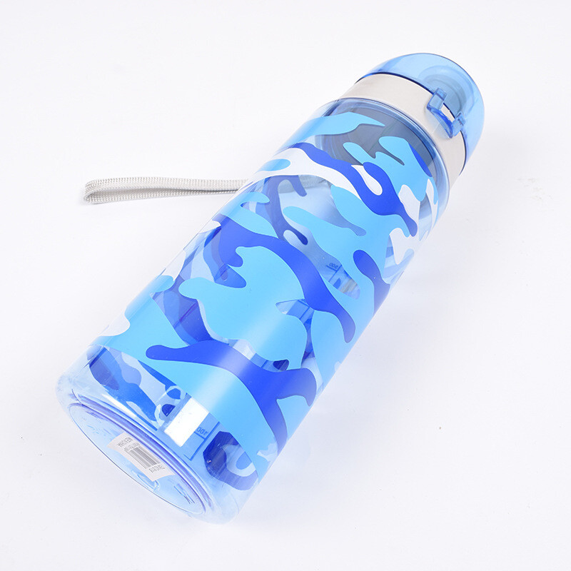 600 ml plastmasas kamuflāžas raksta ūdens pudele ar atveramu augšdaļu necaurlaidīgs sporta ūdens krūzes dzēriens ceļojumiem brīvā dabā