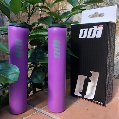 2 kom ODI MTB biciklistički upravljač Ultralaki, mekani protuklizni navlaka za bicikle Ručke za brdski cestovni bicikl Pjenasta navlaka