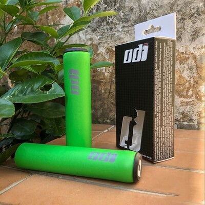 2 kom ODI MTB biciklistički upravljač Ultralaki, mekani protuklizni navlaka za bicikle Ručke za brdski cestovni bicikl Pjenasta navlaka