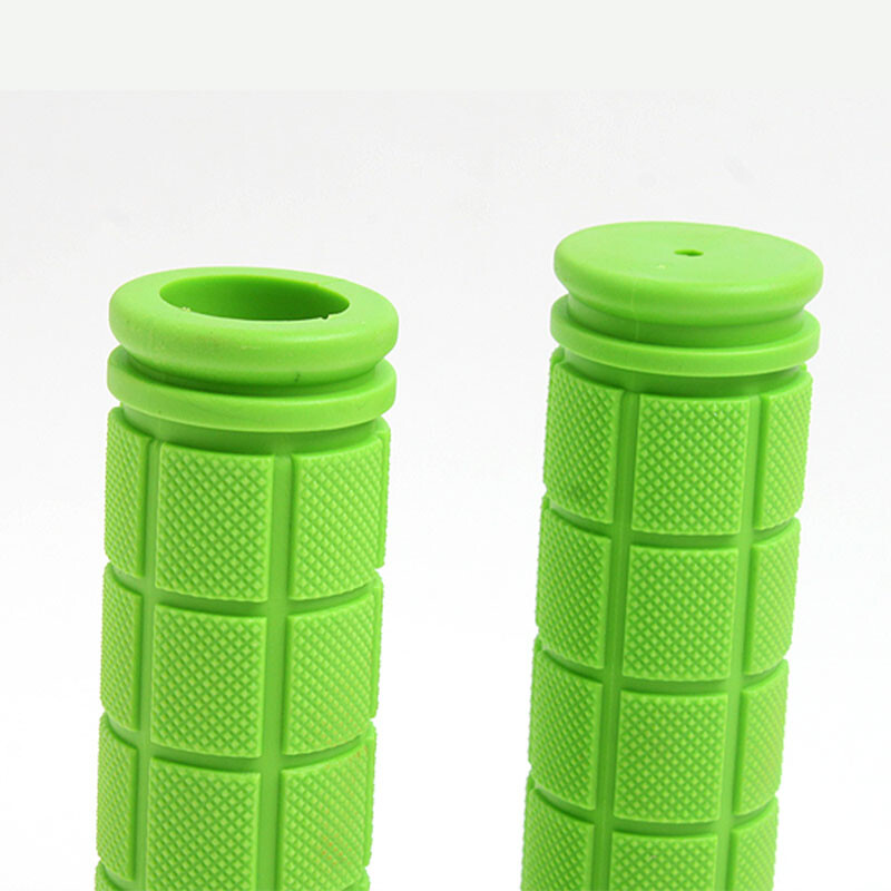 1 pair velosipēda stūres rokturi Gumijas mīksta, neslīdoša triecienizturīga kalnu salokāmā velosipēda roktura stienis pretslīdēšanas velosipēdu piederumi