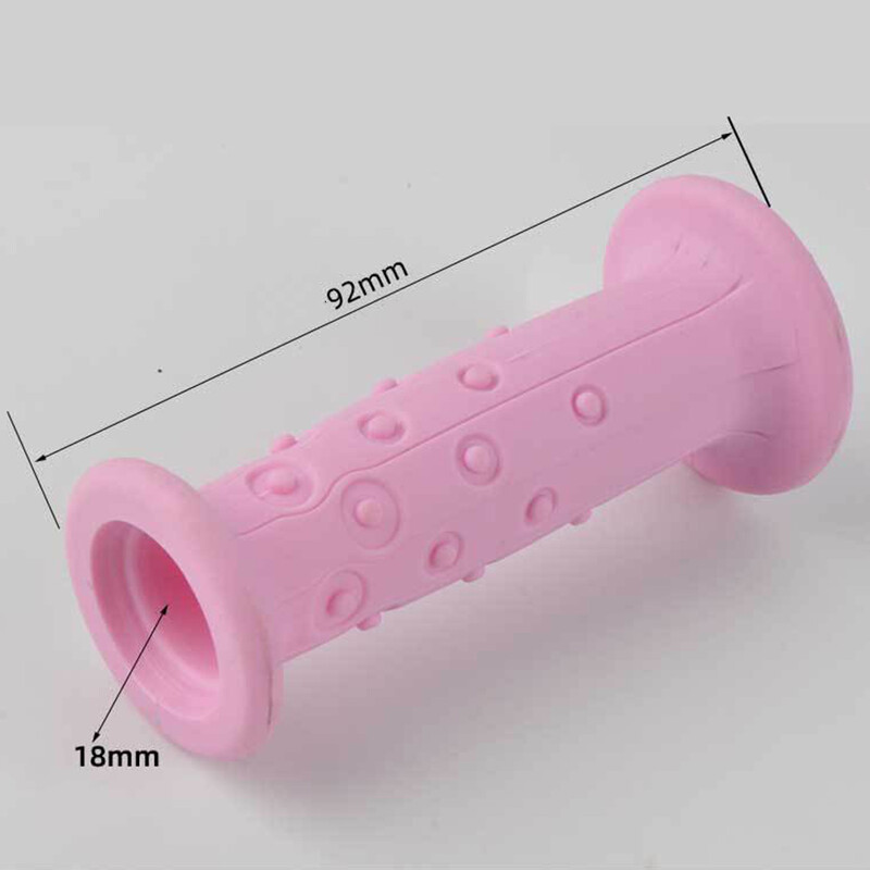 1 pāris gumijas bērnu velosipēda stūres stienis, gumijas roktura nodalījums 19 mm stūrei 3,6 collu bērnu velosipēda stūres rokturi