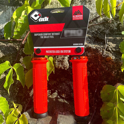 ODI silikona rokturis MTB velosipēda rokturi Mīksti kalnu velosipēdu stūres aproce Triecienizturīga velosipēda roktura stieņa rokturis aproces Velosipēdu piederumi