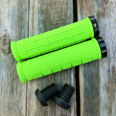 Īpaši vieglie kalnu velosipēdu rokturi riteņbraukšanas stūre silikagels, neslīdoši amortizatori, vienas slēdzenes izplešanās Mtb velosipēda rokturi