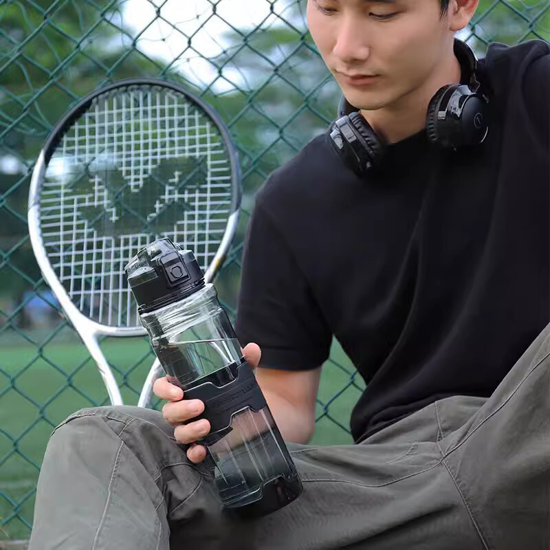 700/1000 ml ūdens pudele BPA bezmaksas āra trenažieru zāle fitnesa sporta ūdens pudeles pārnēsājamas videi draudzīgas plastmasas dzeramā pudele