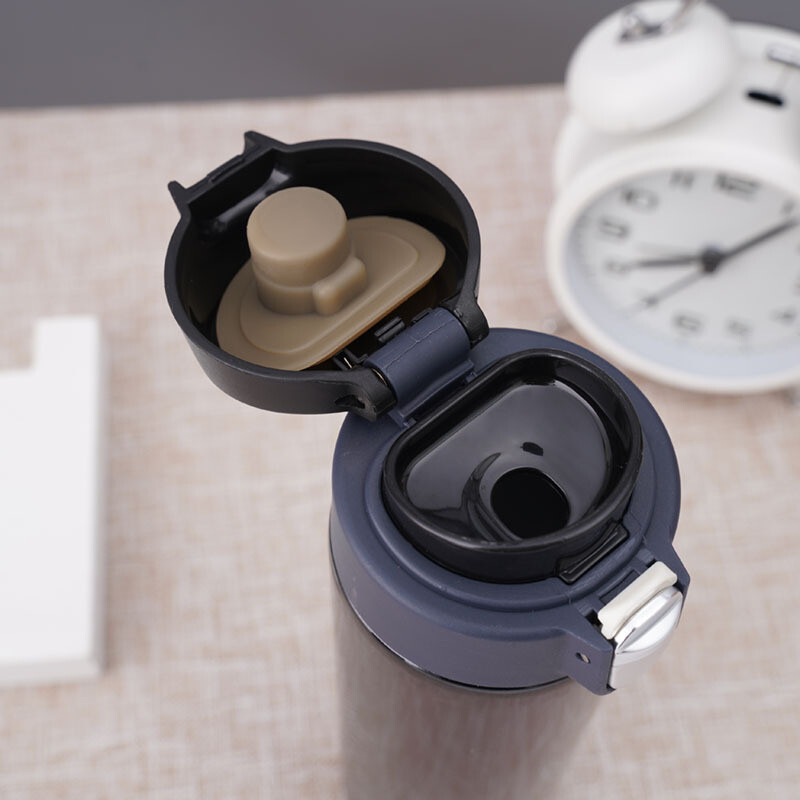 500 ml nerūsējošā tērauda termosa kauss