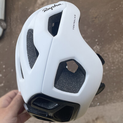 AIR īpaši viegla riteņbraukšanas ķivere vīriešiem sievietēm, intergrally-formed MTB velosipēdistu ķivere EPS kalnu šosejas velosipēdistu ķivere 54-59cm kasko vāciņš