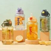 Sportska prozirna boca za vodu, modna plastična šalica sa slamkom, studentska boca za piće, boca za vanjska putovanja velikog kapaciteta, fitnes kuhalo