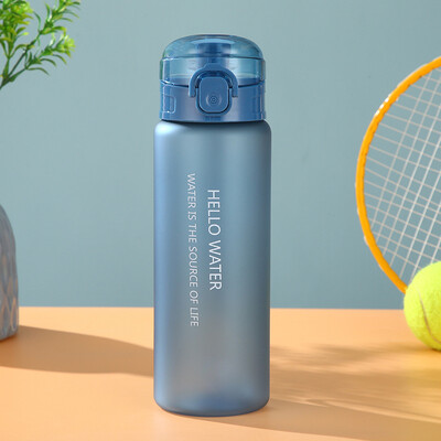 Sportska šalica Plastična šalica velikog kapaciteta s užetom za nošenje Šalica za piće na otvorenom