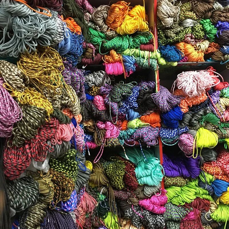 550 Military Paracord 7 stieņu 4 mm taktiskā izpletņa aukla kempinga piederumi āra izdzīvošanai, DIY rokassprādzes virve