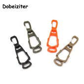 Закачалка за щипка за ръкавици Държач за защитни ръкавици Пластмасов щипка за работни ръкавици Щипка за работа Работна скоба Предпазна ръкавица Предпазител за работа Мултифункционален инструмент