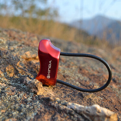 Žygio nusileidimo įrenginys ATC Belay Rappel 25KN lauko laipiojimo uolomis stovyklavimo įrankis, skirtas šeimos lauko stovyklavimo reikmenims