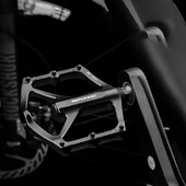 Velosipēda pedāļa pretslīdes DU gultnis īpaši viegls augstas stiprības pedāļi platas platformas pedāļi kalnu velosipēdu piederumi