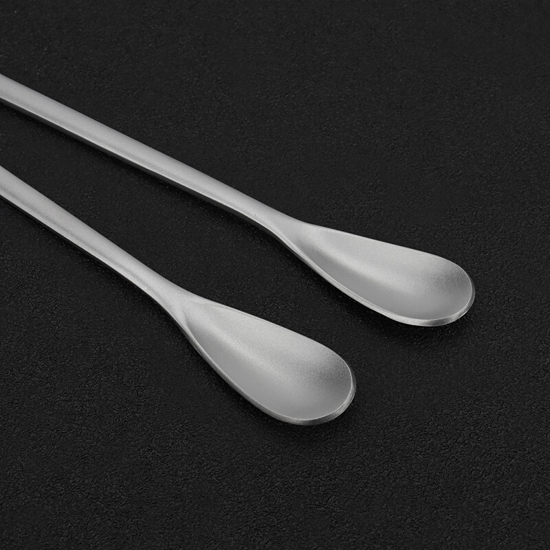 Titāna sakausējuma karote ar gariem rokturiem deserta karote āra kempingam piena tēja kafijas bāra maisīšanas karote