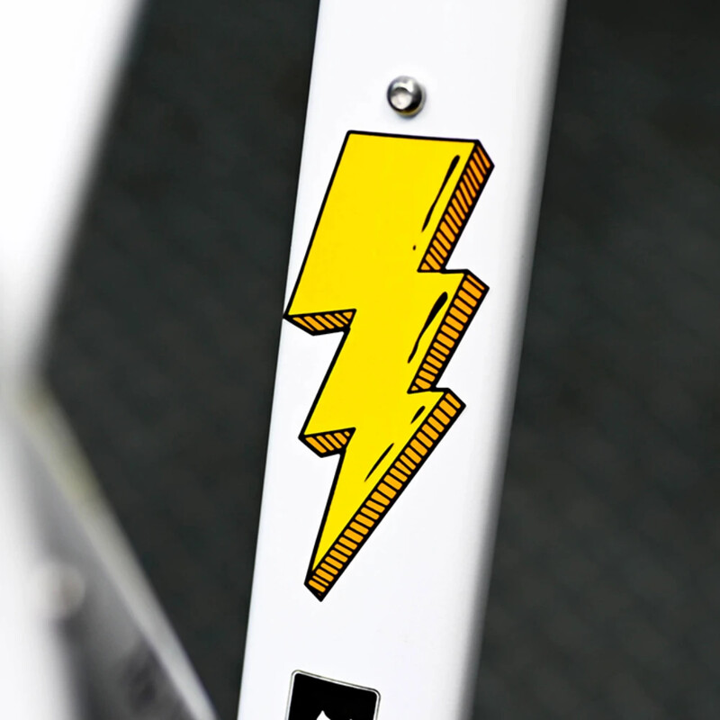 1 pāris Lightning Road velosipēda rāmja uzlīmes Augšējā caurule Ūdensizturīgs Fashion Fashion Dekorācijas piederumi Velosipēdu izturīgas vinila uzlīmes