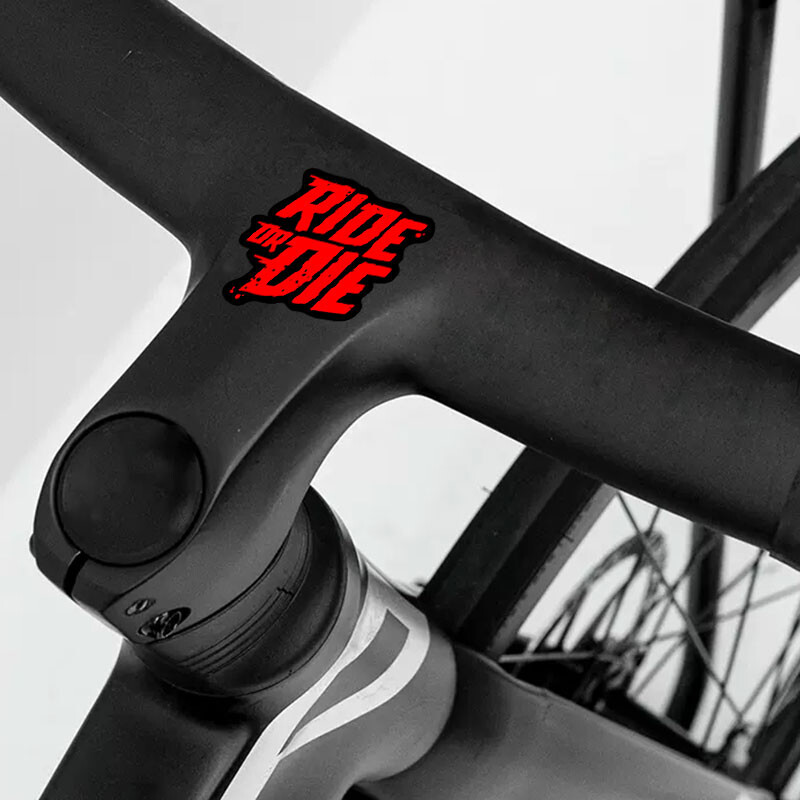 1 gab. Brauciet vai nomirstiet velosipēda rāmja uzlīmes DIY kalnu velosipēdu Mtb uzlīmes augšējā caurule ūdensizturīgs vinila uzlīmes Motociklu piederumi