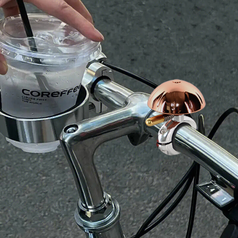 Vara velosipēda zvans 360° rotējošs lāpstiņš mazs velosipēda zvans 75 dB miniatūrs velosipēda zvans, kas izgatavots no tīra vara zvana vāka