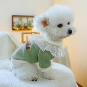 1PC îmbrăcăminte pentru animale de companie pisică primăvară toamnă pluș îngroșat verde tort din dantelă pulover cămașă cu gât rotund potrivit pentru câini mici și mijlocii