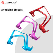 Свръхлек Клетка за бутилки за велосипеди с ЦПУ Алуминиева сплав MTB Държач за бутилки за вода за велосипеди за планински път Аксесоари за колоездене на велосипеди