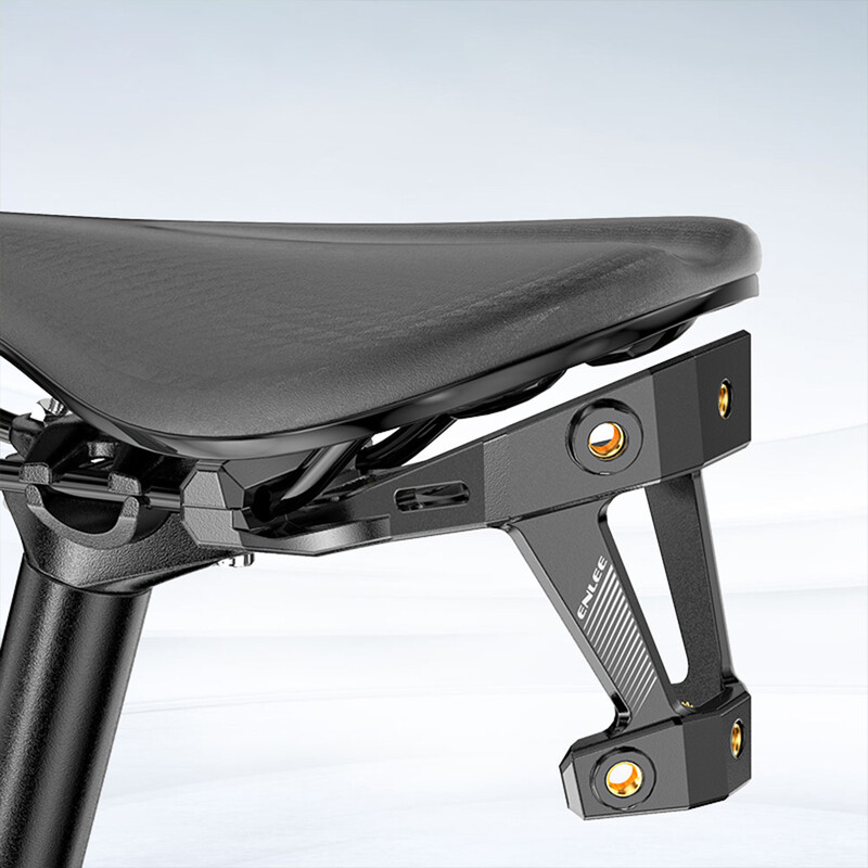 Velosipēda ūdens pudeles turētāja adapteris Viegls velosipēda seglu pudeles korpusa pagarinājuma turētājs Viegli uzstādāmi velosipēda piederumi