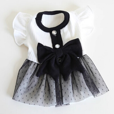 Zemeņu drēbes Mājas suņa kleita 2024 Suņu apģērbi Jauki Bow vasaras kucēna kostīms Čivavas franču buldoga apģērbs Kaķa suņa peldkostīms