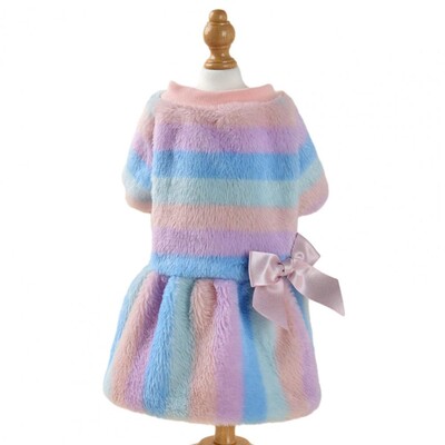 Ziemas kleitas suņiem Plīša auduma suņiem Kaķēnu svārki ar pievilcīgu pievilcīgu gredzenu ar pogu, aizdare Modes mājdzīvnieku tērpi mājdzīvnieku piederumi