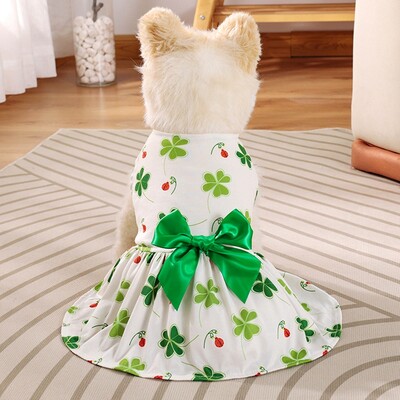 Zaļā āboliņa kucēna suņa kleita St Patrick Day Pet Dog Tille svārki ar tauriņu Lucky Clover svētku kleitas maziem suņiem kaķiem