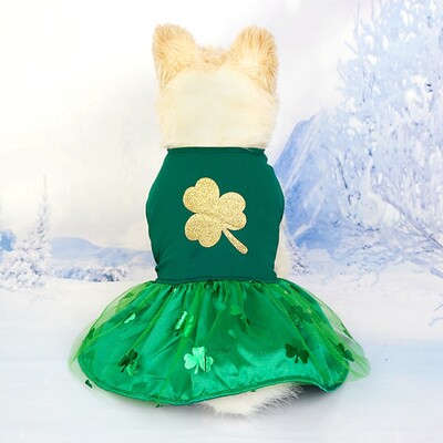 Zaļā āboliņa kucēna suņa kleita St Patrick Day Pet Dog Tille svārki ar tauriņu Lucky Clover svētku kleitas maziem suņiem kaķiem