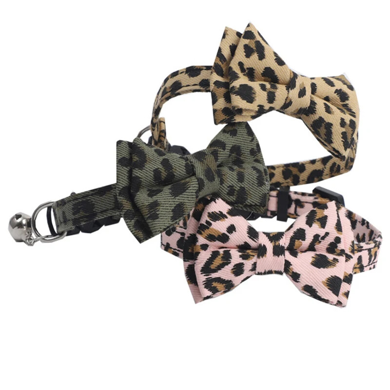 Regulējama leoparda raksta kaķa kaklasiksna ar jauku noņemamu tauriņu un zvaniņu kaķēnam un citiem maziem suņiem, mājdzīvniekiem