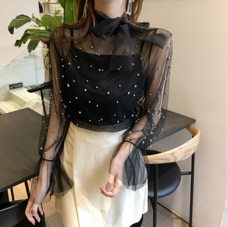 Dviejų dalių moteriškas rinkinys su peteliške ir lotoso karoliukų rankove ir tinkliniu viršumi + dirželiu apačia