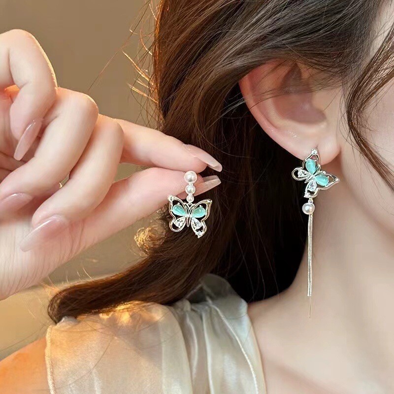 S925 сребърна игла леки луксозни нишови перлени обеци за жени супер светкавичен диамант котешко око цвете обеци мрежа обеци за знаменитости на едро