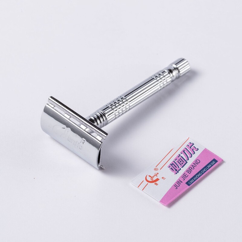 Saugus rankinis skustuvas rankinis skustuvas metalinis senamadiškas dvipusis skustuvo peilis