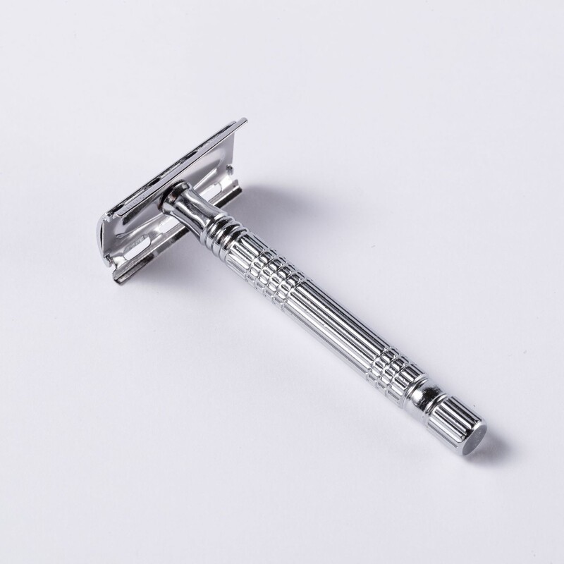 Saugus rankinis skustuvas rankinis skustuvas metalinis senamadiškas dvipusis skustuvo peilis