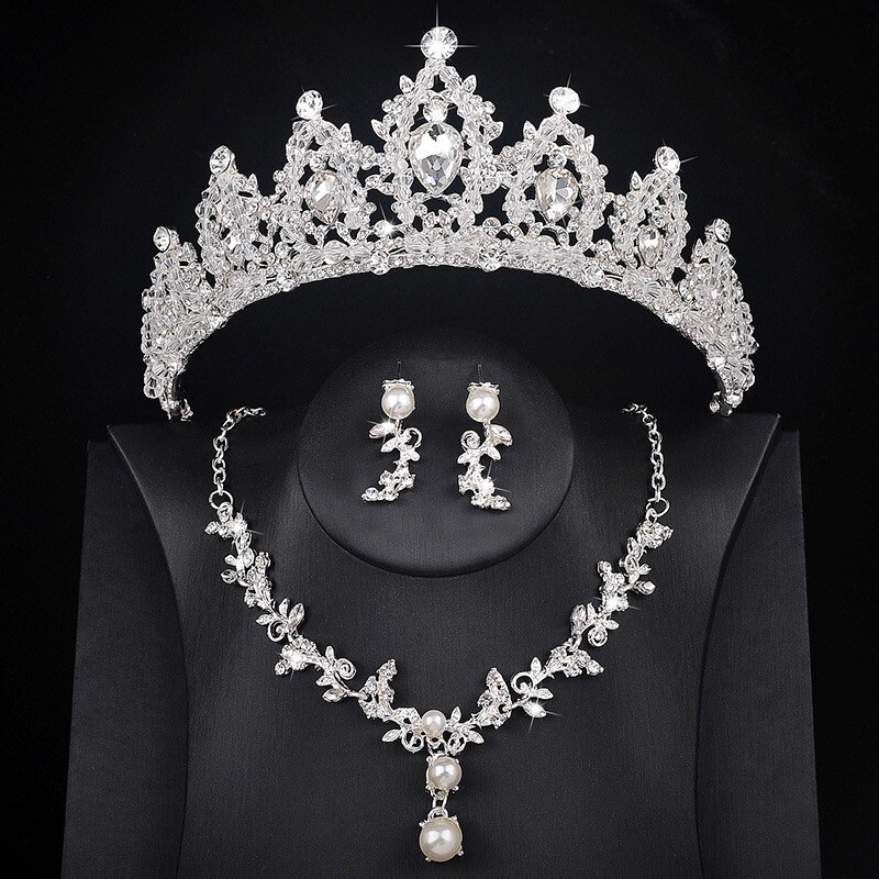 Трансгранична европейска и американска корона за глава булка костюм от три части сватбена рокля вечерна рокля аксесоари благородна и луксозна корона от кристали