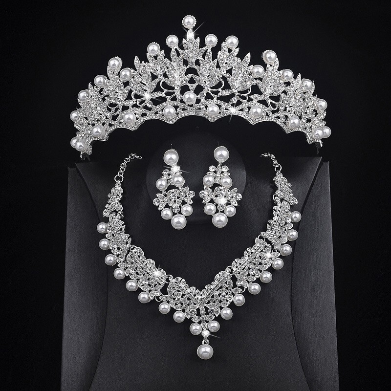 Трансгранична европейска и американска корона за глава булка костюм от три части сватбена рокля вечерна рокля аксесоари благородна и луксозна корона от кристали