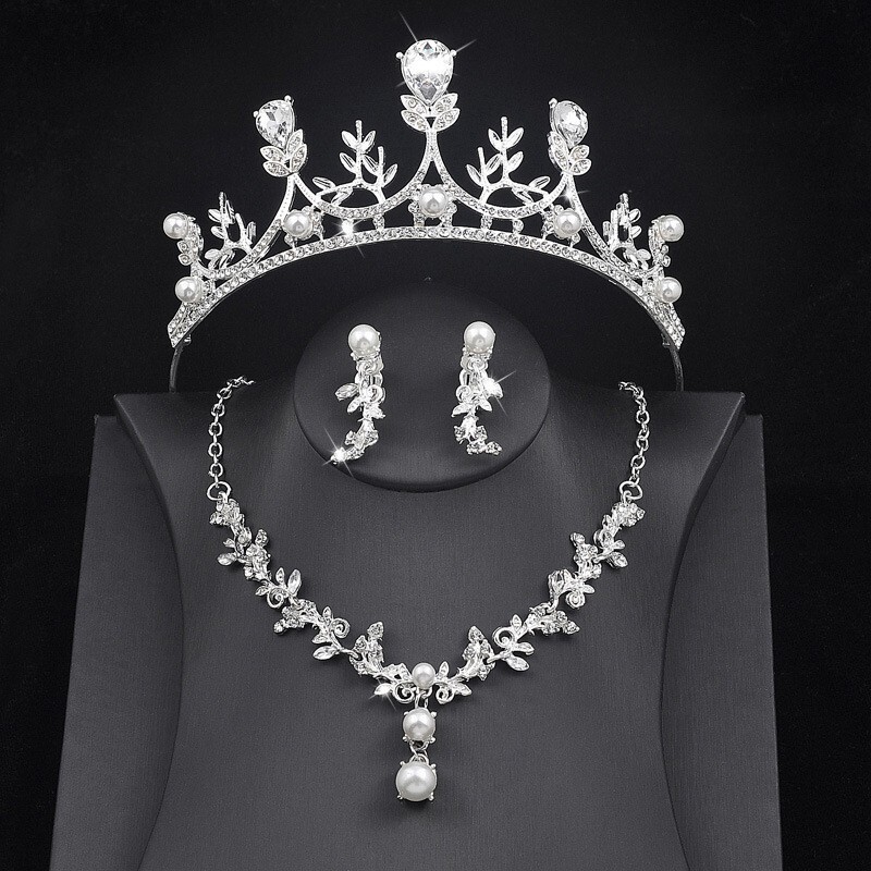 Трансгранична европейска и американска корона за глава булка костюм от три части сватбена рокля вечерна рокля аксесоари благородна и луксозна корона от кристали