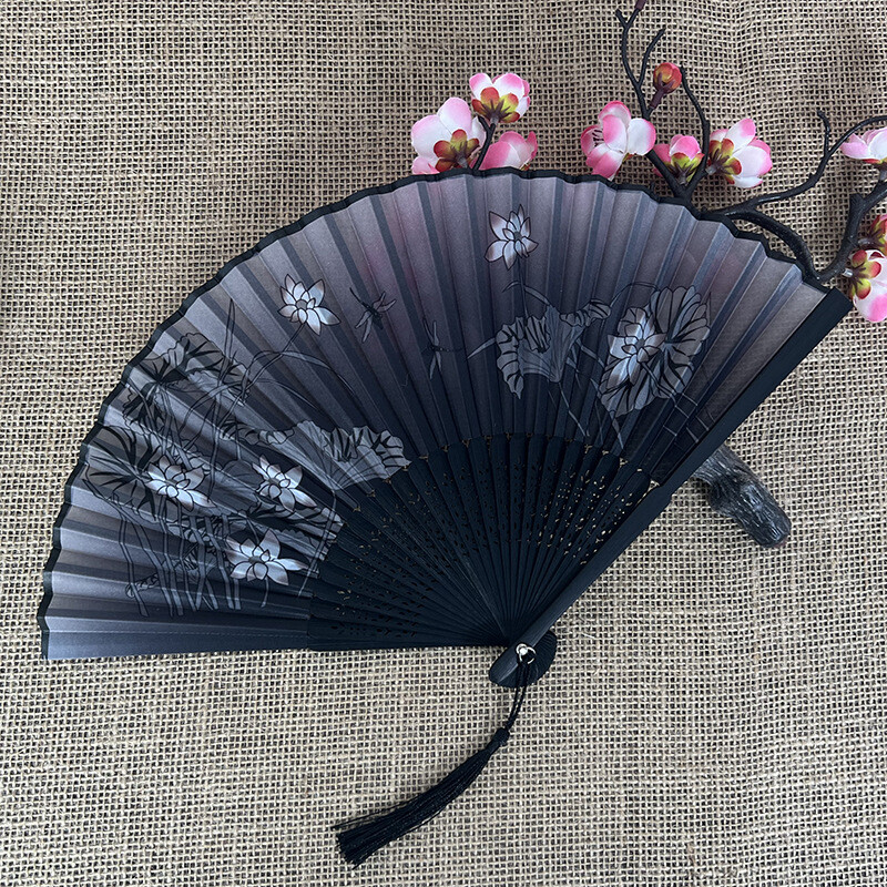 Birželio 11 d. Renginys Japoniška sulankstoma vėduoklė Senovės kinų stiliaus studentų šilko vėduoklė moterų šokių gerbėja Gamintojas