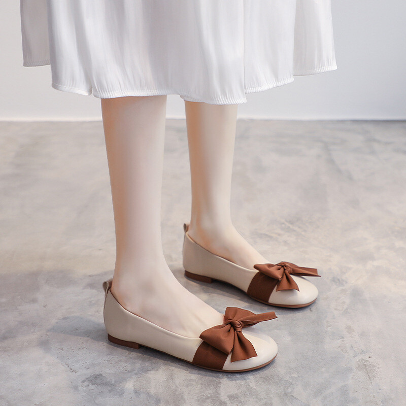 Обувки от кожа за жени 2024 нови летни бабини плоски меки кожени бременни жени работни плаващи обувки меко дъно малки кожени обувки