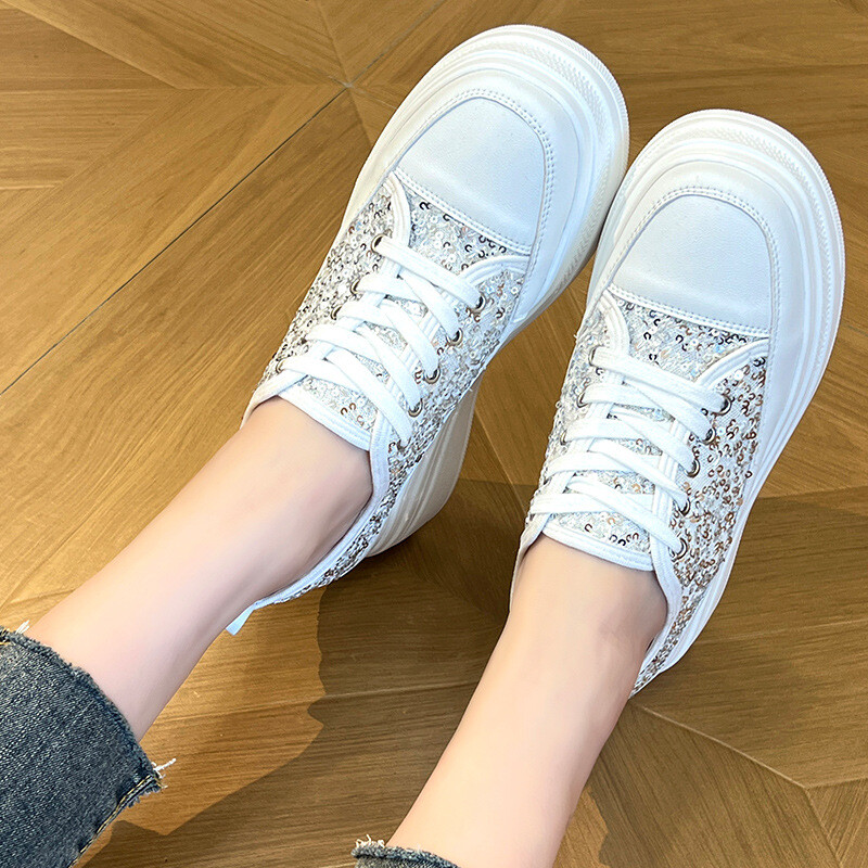 Малки бели обувки с височина 8 см за жени, нов стил 2024, популярни платнени обувки с дебела подметка за лятото дишащи и супер популярни