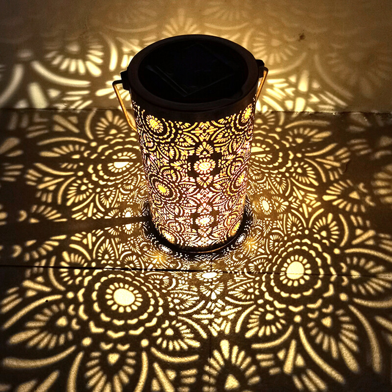 Соларни фенери с пеперуди/цветя/листа Водоустойчиви външни висящи фенери Висящи слънчеви светлини за двор, вътрешен двор, морава, веранда, пътека